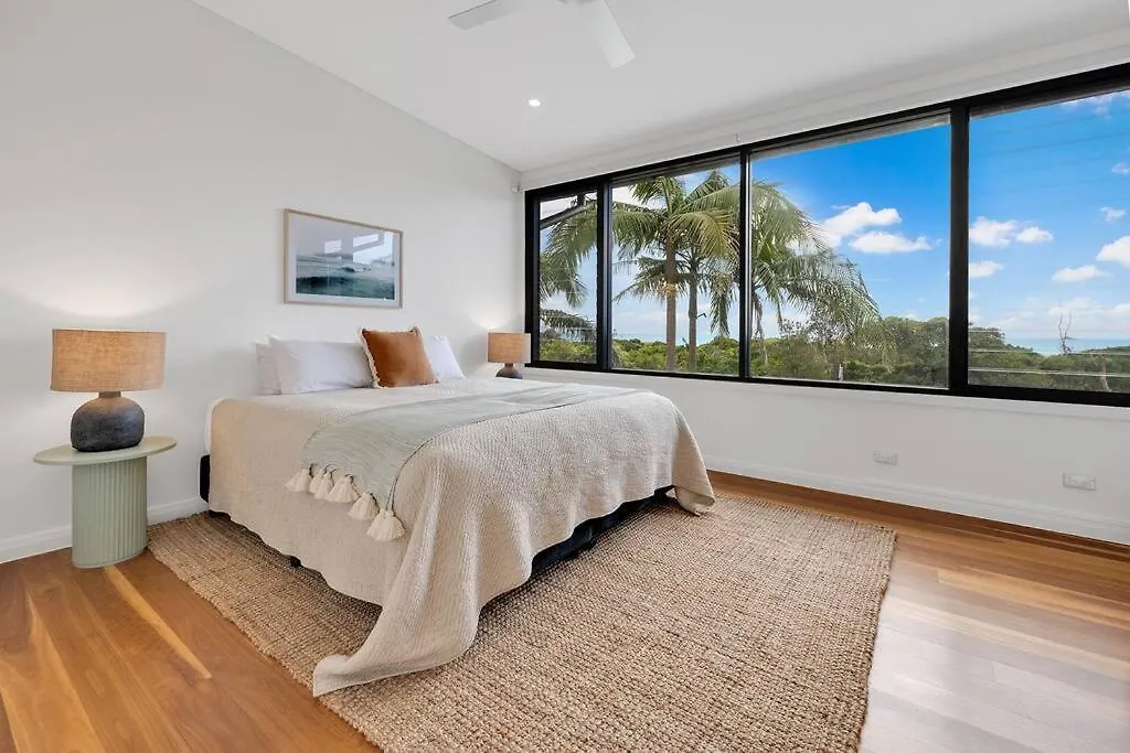 Fuller Holidays - Kiah 8 - Belongil Beach Byron Town With Pool Byron Bay Australia